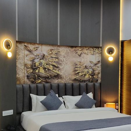 Modi Resort And Garden Chhāpar Екстериор снимка